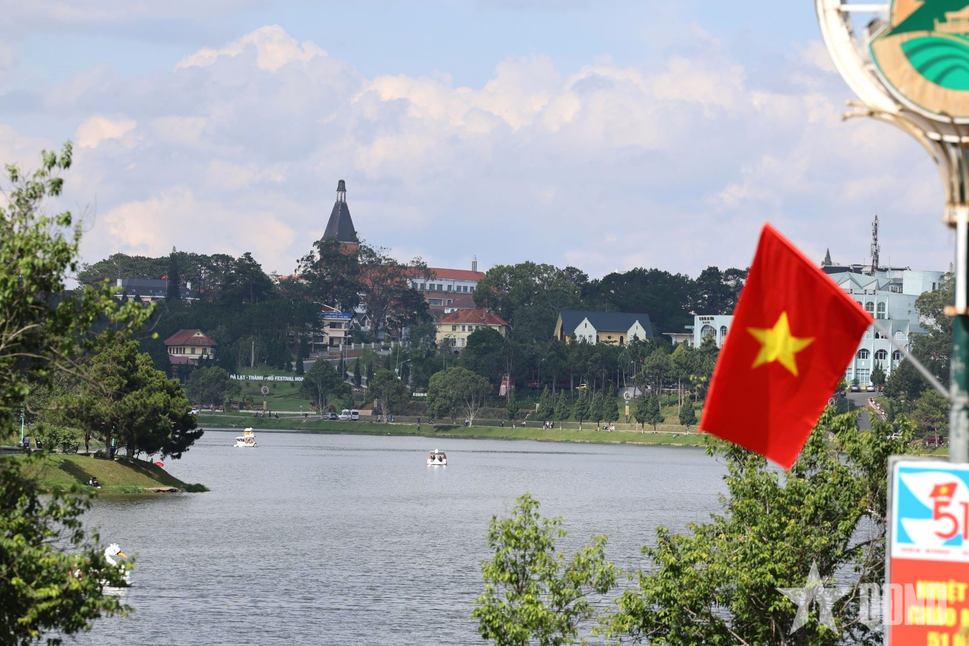 Du khách đến Đà Lạt trong dịp nghỉ lễ 30-4 và 1-5 không đông như kỳ vọng