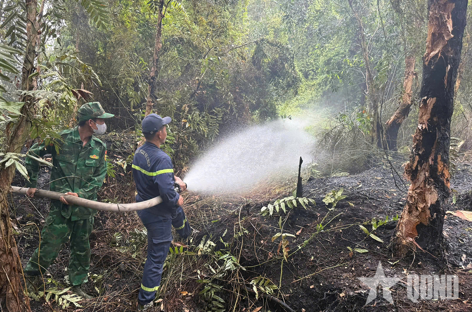 Lực lượng vũ trang địa phương - Tuyến đầu ngăn “giặc lửa”

