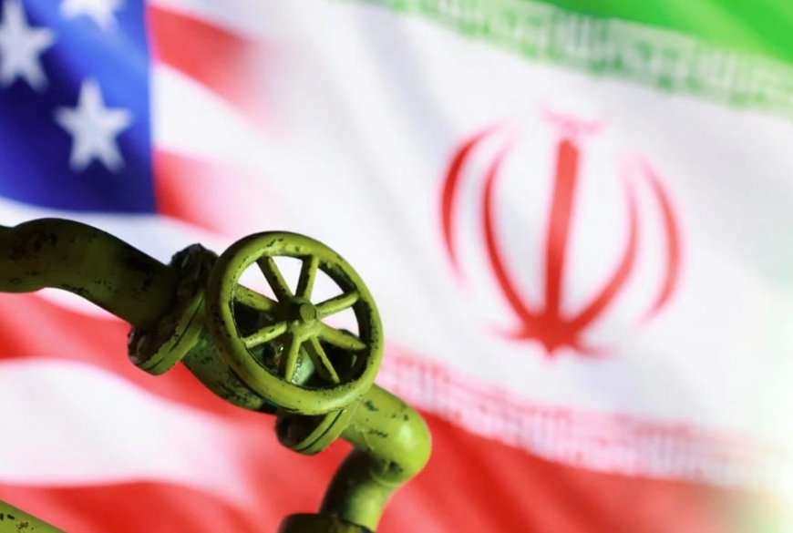 Iran cắt giảm sản lượng dầu do phong tỏa và nguy cơ tái diễn chiến sự