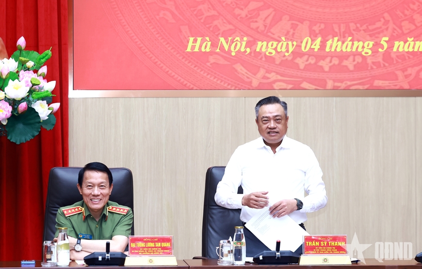 Ho&agrave;n thiện quy chế phối hợp trong kiểm tra, gi&aacute;m s&aacute;t, thi h&agrave;nh kỷ luật đảng trong C&ocirc;ng an nh&acirc;n d&acirc;n