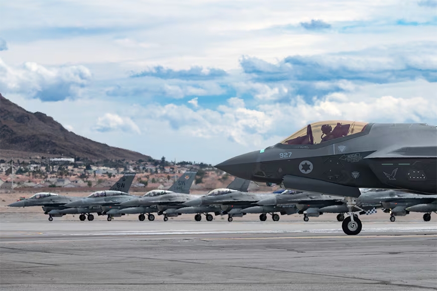 Qu&acirc;n sự thế giới h&ocirc;m nay (5-5): Israel mua th&ecirc;m m&aacute;y bay chiến đấu F-35I v&agrave; F-15IA