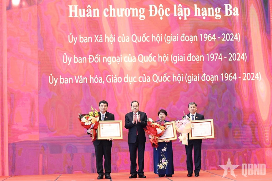 Chủ tịch Quốc hội dự Hội nghị Tổng kết công tác thi đua, khen thưởng của Ủy ban Thường vụ Quốc hội