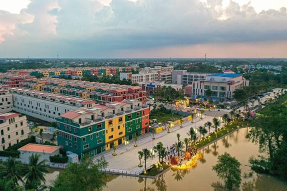 Loạt dự &aacute;n &ldquo;nh&agrave; ở lu&ocirc;n&rdquo; v&agrave; &ldquo;lối đi ri&ecirc;ng&rdquo; trong lĩnh vực BĐS của bầu Hiển