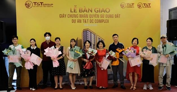 Loạt dự &aacute;n &ldquo;nh&agrave; ở lu&ocirc;n&rdquo; v&agrave; &ldquo;lối đi ri&ecirc;ng&rdquo; trong lĩnh vực BĐS của bầu Hiển