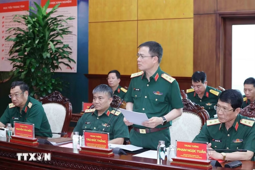 Đoàn kiểm tra, giám sát số 12 của Bộ Chính trị làm việc với Ban Thường vụ Đảng ủy Tập đoàn Viettel