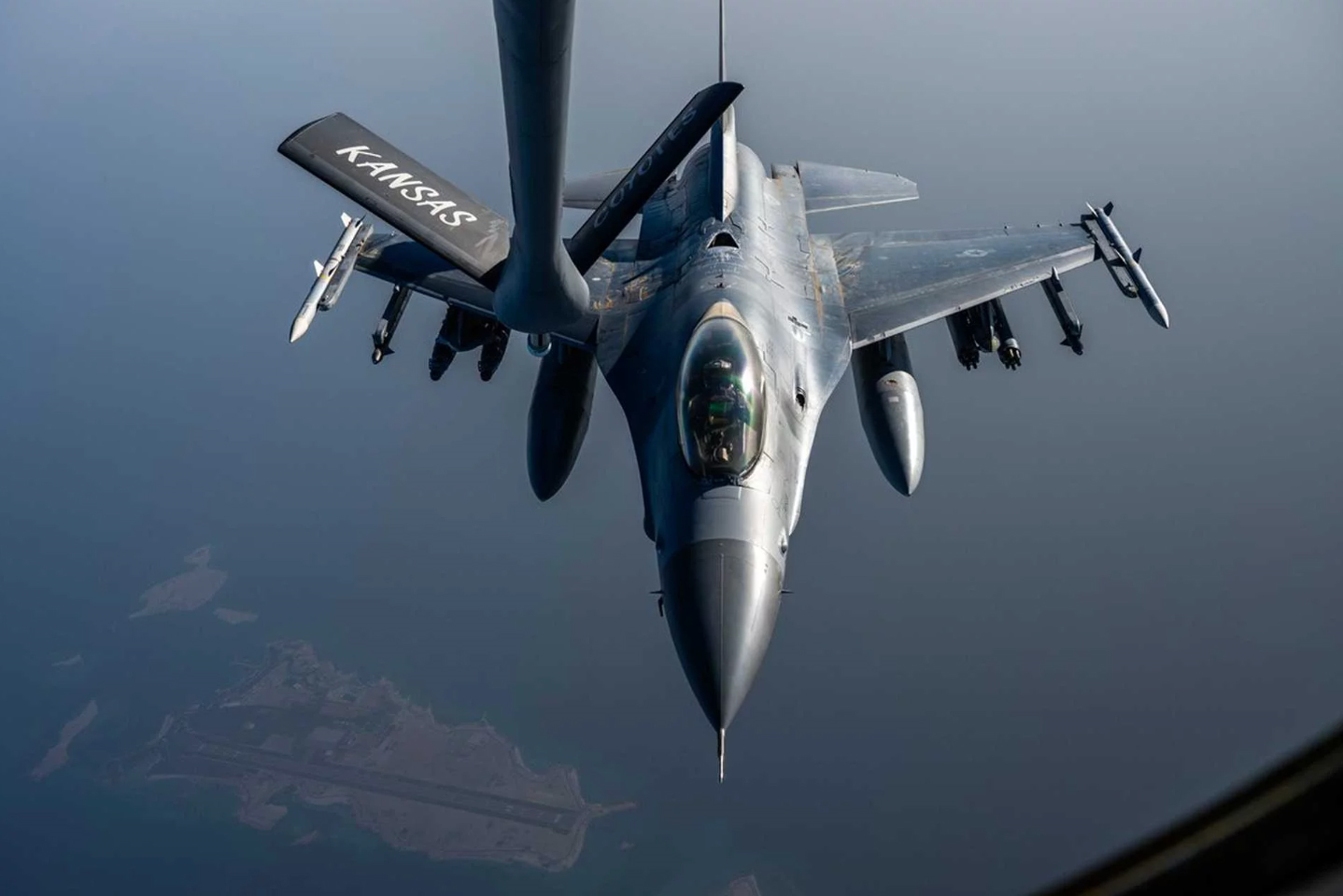 Quân sự thế giới hôm nay (6-5): Mỹ triển khai tiêm kích F-16 đến eo biển Hormuz