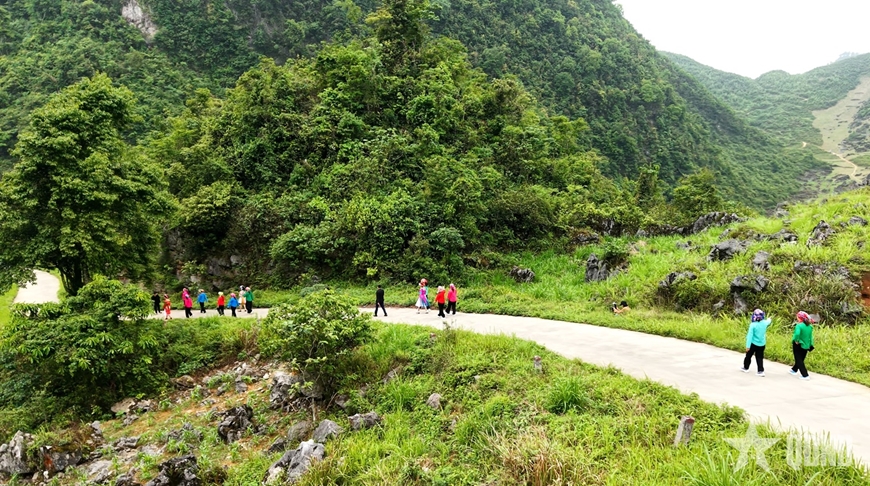Chợ Phong Lưu Sơn Vĩ - nơi những lời hẹn còn ở lại