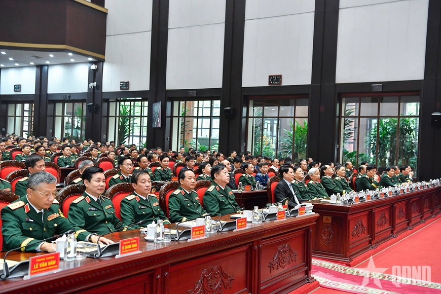 Văn ph&ograve;ng Tổng cục Ch&iacute;nh trị kỷ niệm 80 năm Ng&agrave;y truyền thống v&agrave; đ&oacute;n nhận Hu&acirc;n chương Bảo vệ Tổ quốc hạng Nhất
