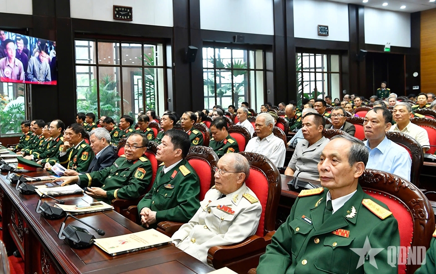 Văn ph&ograve;ng Tổng cục Ch&iacute;nh trị kỷ niệm 80 năm Ng&agrave;y truyền thống v&agrave; đ&oacute;n nhận Hu&acirc;n chương Bảo vệ Tổ quốc hạng Nhất