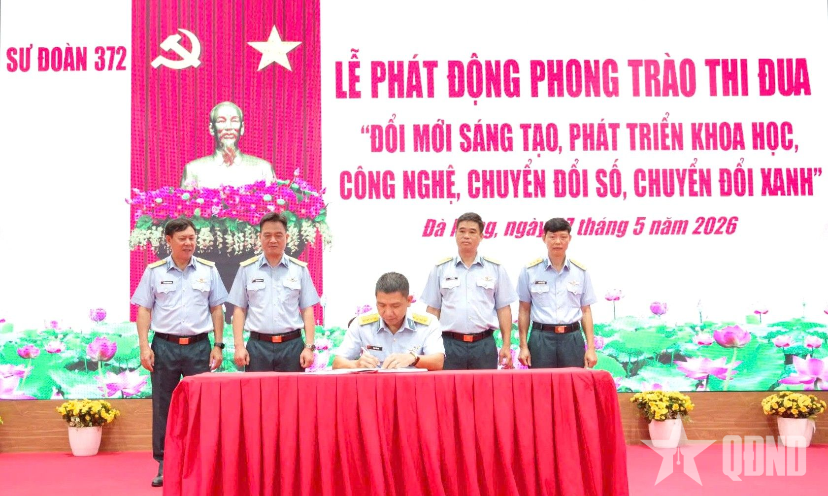 Thi đua “Đổi mới sáng tạo, phát triển khoa học, công nghệ, chuyển đổi số, chuyển đổi xanh”