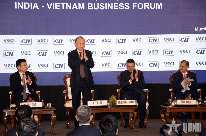 Tổng B&iacute; thư, Chủ tịch nước T&ocirc; L&acirc;m dự Diễn đ&agrave;n doanh nghiệp Việt Nam - Ấn Độ