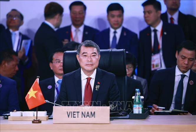 Thủ tướng L&ecirc; Minh Hưng kết th&uacute;c tốt đẹp chương tr&igrave;nh dự Hội nghị Cấp cao ASEAN lần thứ 48