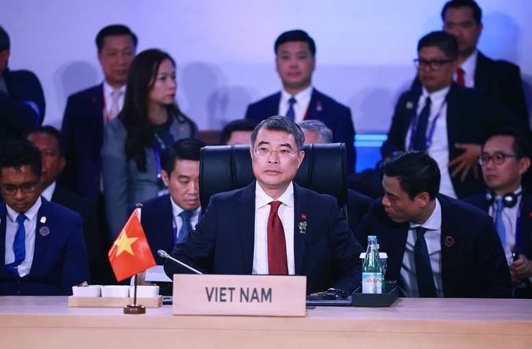 Thủ tướng L&ecirc; Minh Hưng n&ecirc;u c&aacute;c đề xuất ứng ph&oacute; th&aacute;ch thức đa chiều