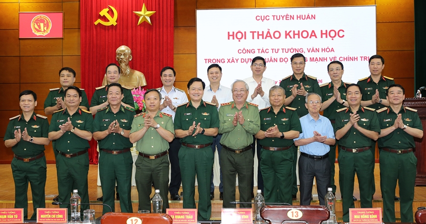 Công tác tư tưởng-văn hóa trong Quân đội với nhiệm vụ bảo vệ Tổ quốc Việt Nam xã hội chủ nghĩa