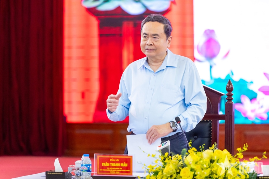 Chủ tịch Quốc hội Trần Thanh Mẫn chủ tr&igrave; hội nghị với Đảng ủy T&ograve;a &aacute;n nh&acirc;n d&acirc;n tối cao