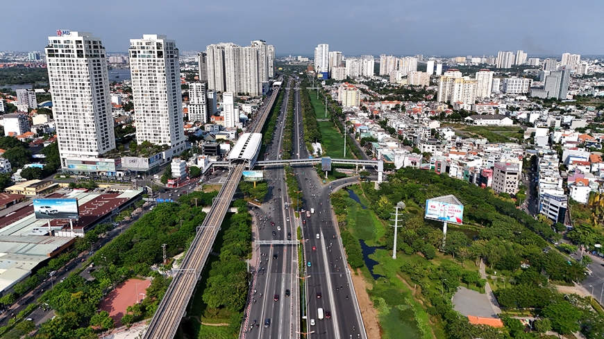 TP Hồ Ch&iacute; Minh triển khai loạt giải ph&aacute;p cấp b&aacute;ch, quyết t&acirc;m đạt tăng trưởng 2 con số