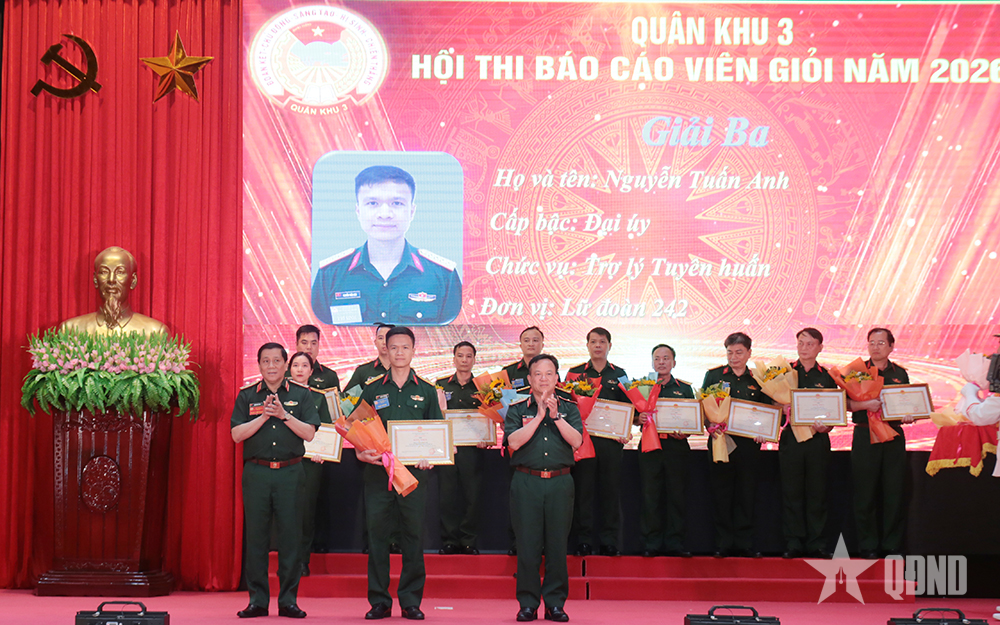 Cán bộ tuyên huấn giàu nhiệt huyết

