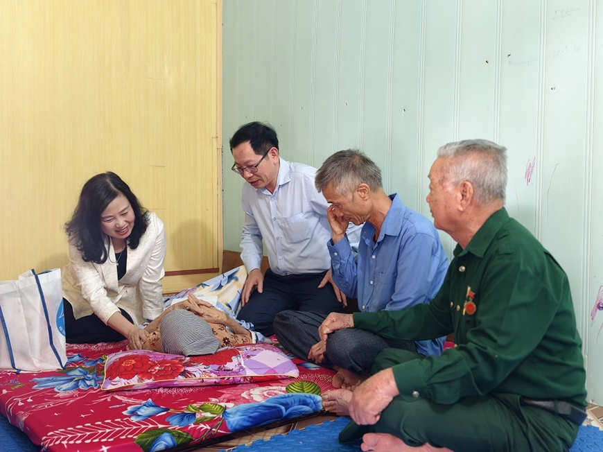 H&agrave;ng ngh&igrave;n người d&acirc;n Hải Ph&ograve;ng được kh&aacute;m bệnh miễn ph&iacute;