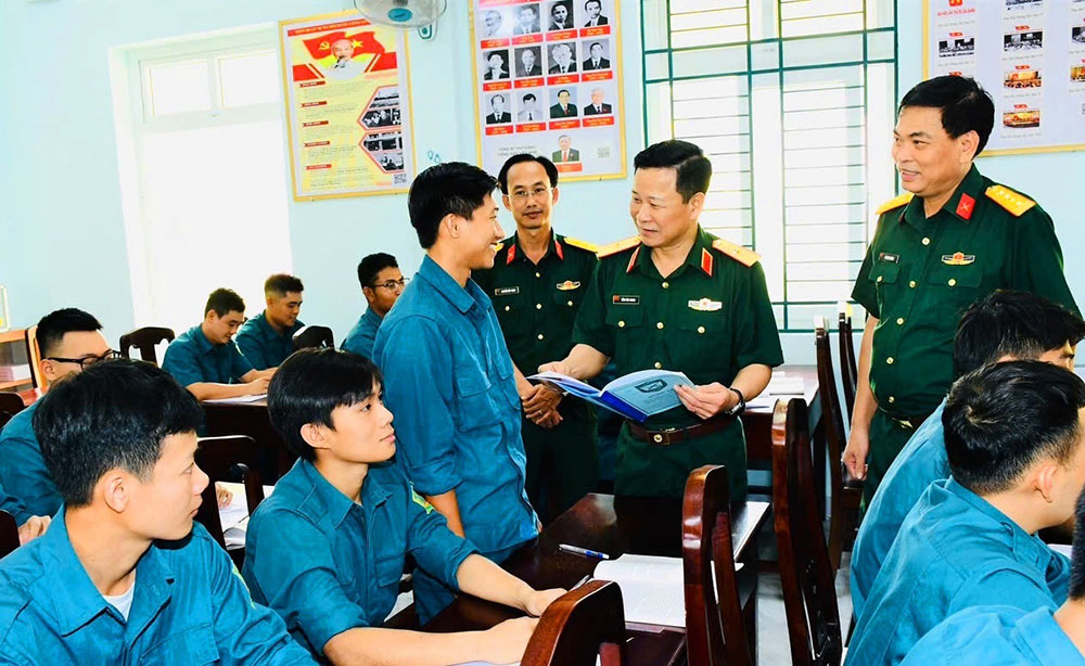 Đổi mới giáo dục khoa học xã hội và nhân văn trong nhà trường Quân đội