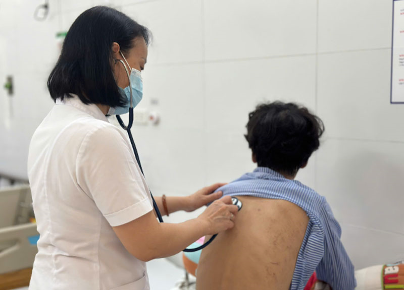 Còn nhiều thách thức trong kiểm soát bệnh lao