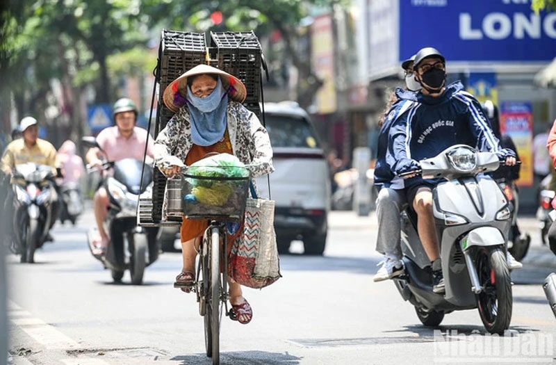 Thời tiết h&ocirc;m nay (12-5): Nắng n&oacute;ng gia tăng tr&ecirc;n cả nước