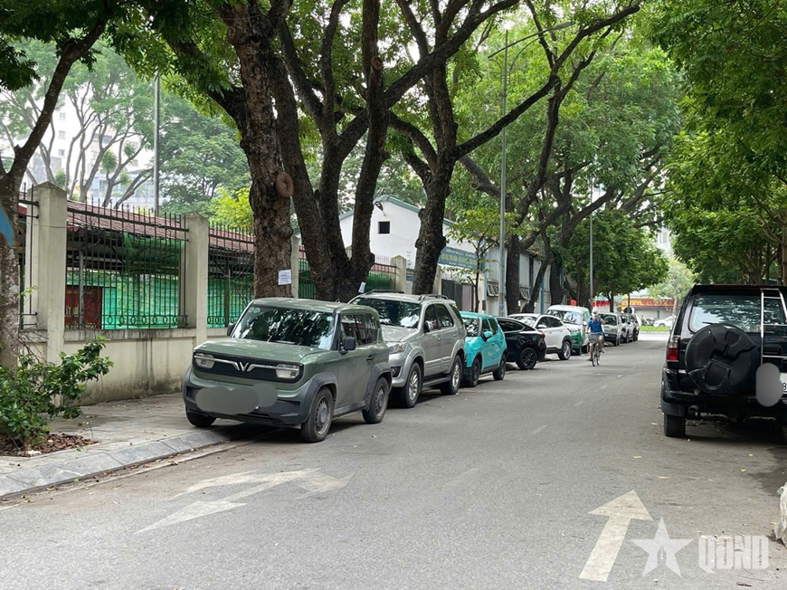 Hà Nội chính thức tăng phí sử dụng vỉa hè, lòng đường để trông giữ xe
