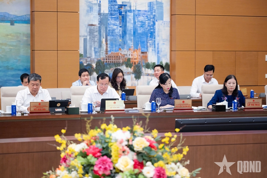 Chủ tịch Quốc hội Trần Thanh Mẫn: Kh&ocirc;ng để khoảng trống ph&aacute;p luật, luật c&oacute; hiệu lực phải thực hiện được ngay