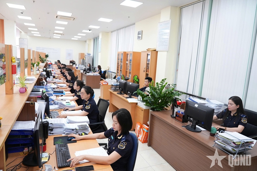 Th&iacute; điểm thủ tục hải quan theo m&ocirc; h&igrave;nh th&ocirc;ng quan tập trung từ ng&agrave;y 1-6