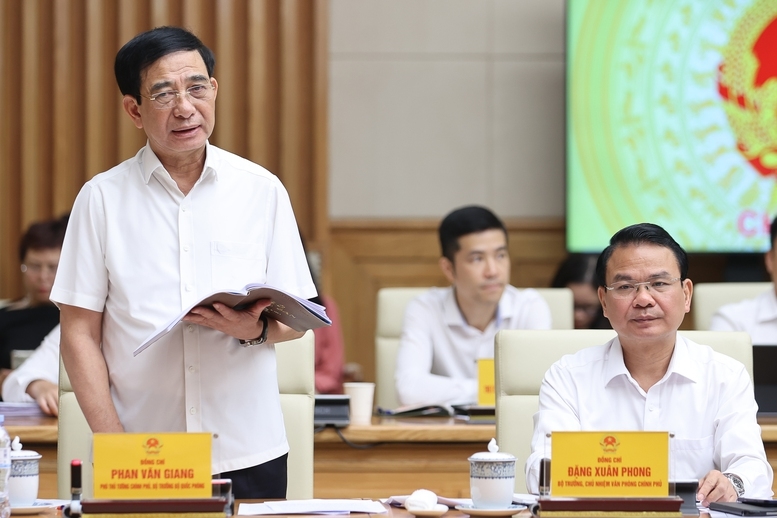 Thủ tướng Ch&iacute;nh phủ L&ecirc; Minh Hưng: Tham mưu đổi mới to&agrave;n diện, mạnh mẽ c&ocirc;ng t&aacute;c đối ngoại