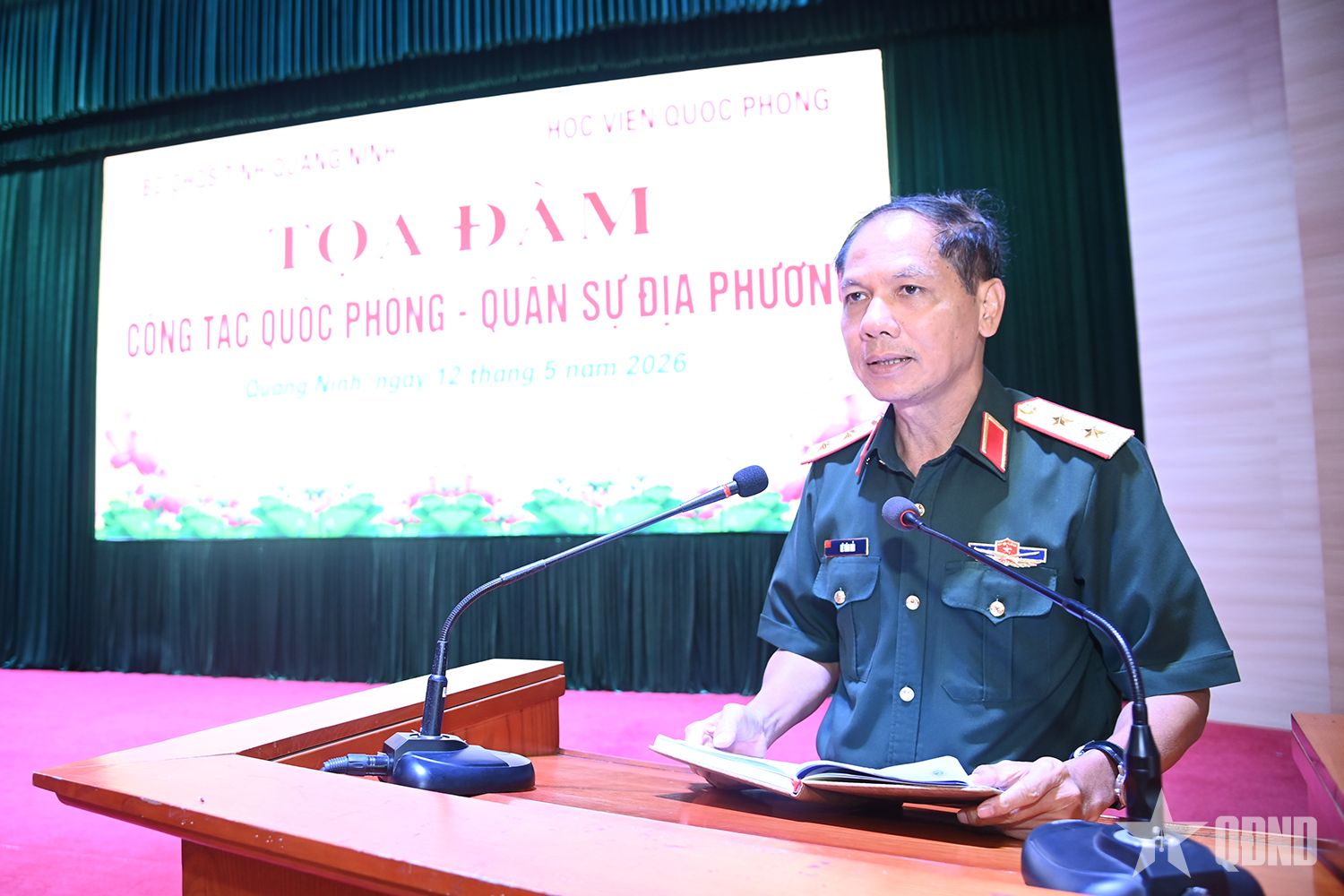 Tọa đàm công tác quốc phòng, quân sự địa phương tại Quảng Ninh