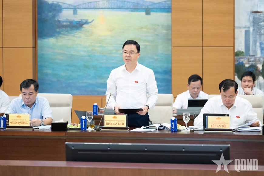 Chủ tịch Quốc hội Trần Thanh Mẫn: Chuyển đổi số kh&ocirc;ng phải l&agrave; một khẩu hiệu m&agrave; phải thực chất