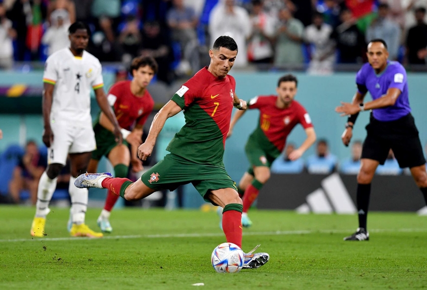 World Cup 2026: Kh&uacute;c vĩ thanh của Ronaldo v&agrave; Messi