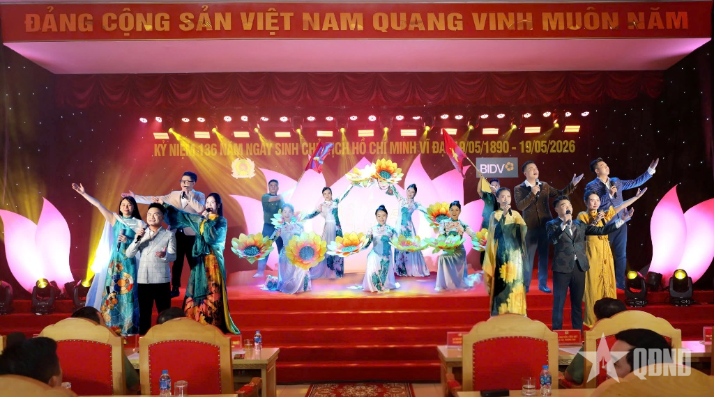 Giai điệu tháng 5-kết nối truyền thống lực lượng công an nhân dân

