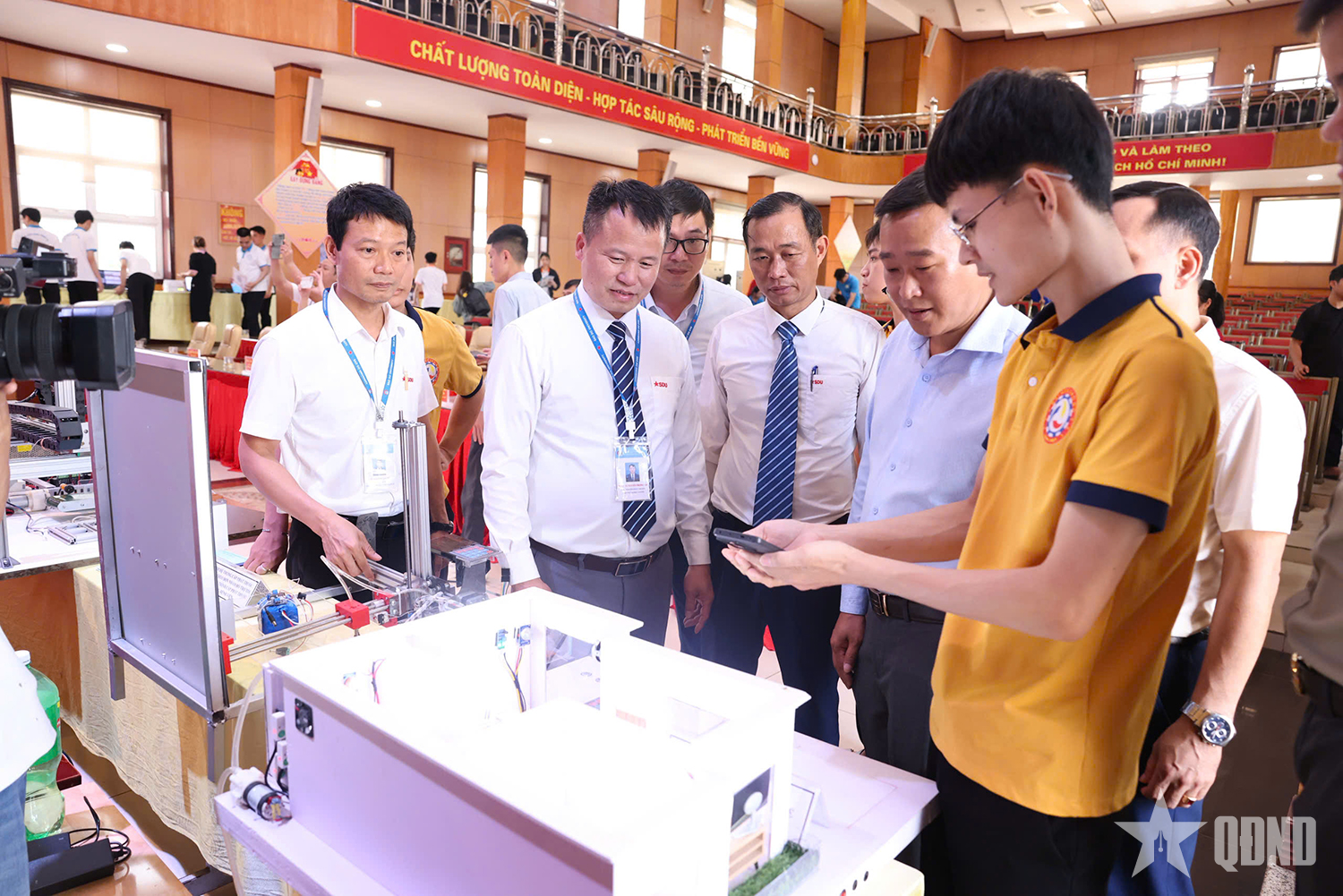 Trường Đại học Sao Đỏ lan tỏa đam mê khoa học công nghệ trong thế hệ trẻ

