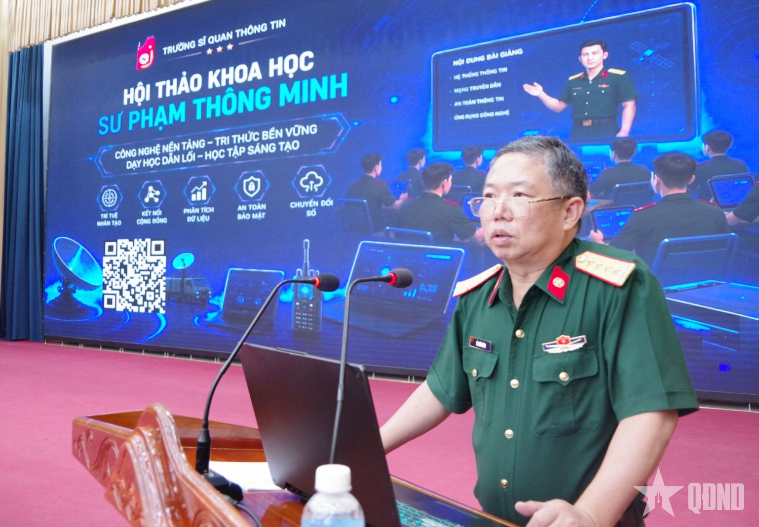 Trường Sĩ quan Thông tin tổ chức Hội thảo khoa học về sư phạm thông minh

