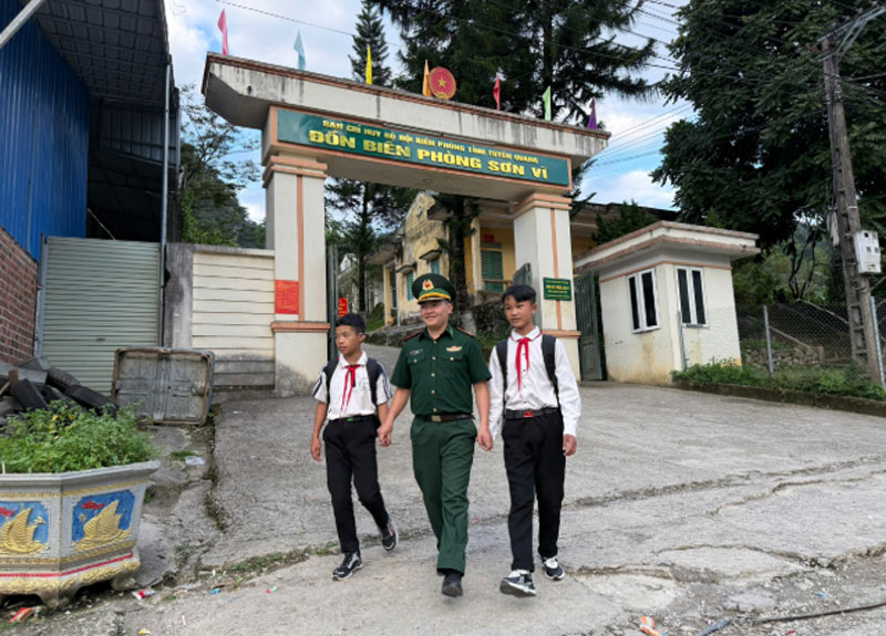 “Hạt giống” niềm tin nơi phên giậu Tổ quốc