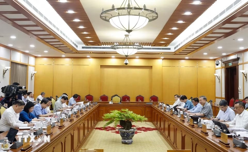 Bộ Chính trị cho ý kiến hoàn thiện thể chế vượt trội, tạo động lực mới để TP Hồ Chí Minh phát triển nhanh, bền vững