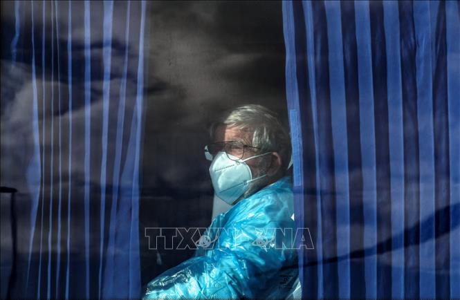 Pháp áp dụng kinh nghiệm đối phó Covid-19 trong kiểm soát sự lây lan virus Hanta