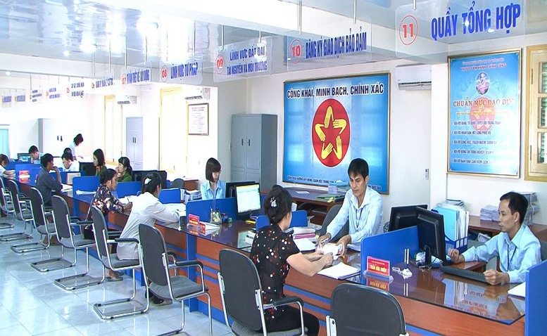 Thủ tướng yêu cầu tiếp tục cắt giảm, đơn giản hóa 4 nhóm thủ tục hành chính
