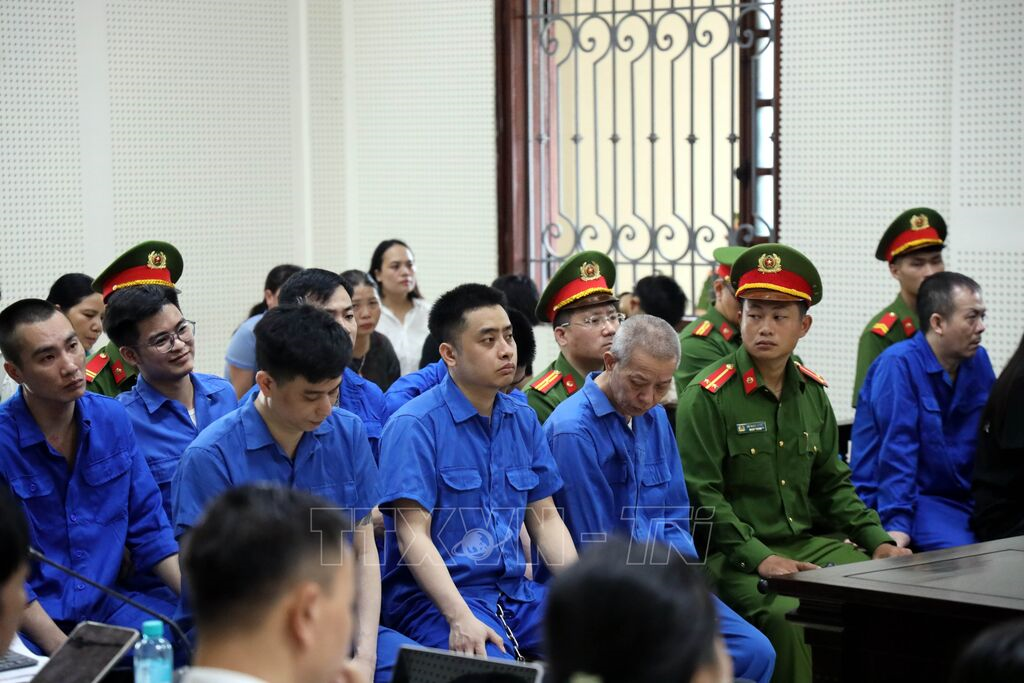 Tuyên 4 án tử hình, 5 án chung thân cho các đối tượng trong đường dây mua bán trái phép ma túy liên tỉnh
