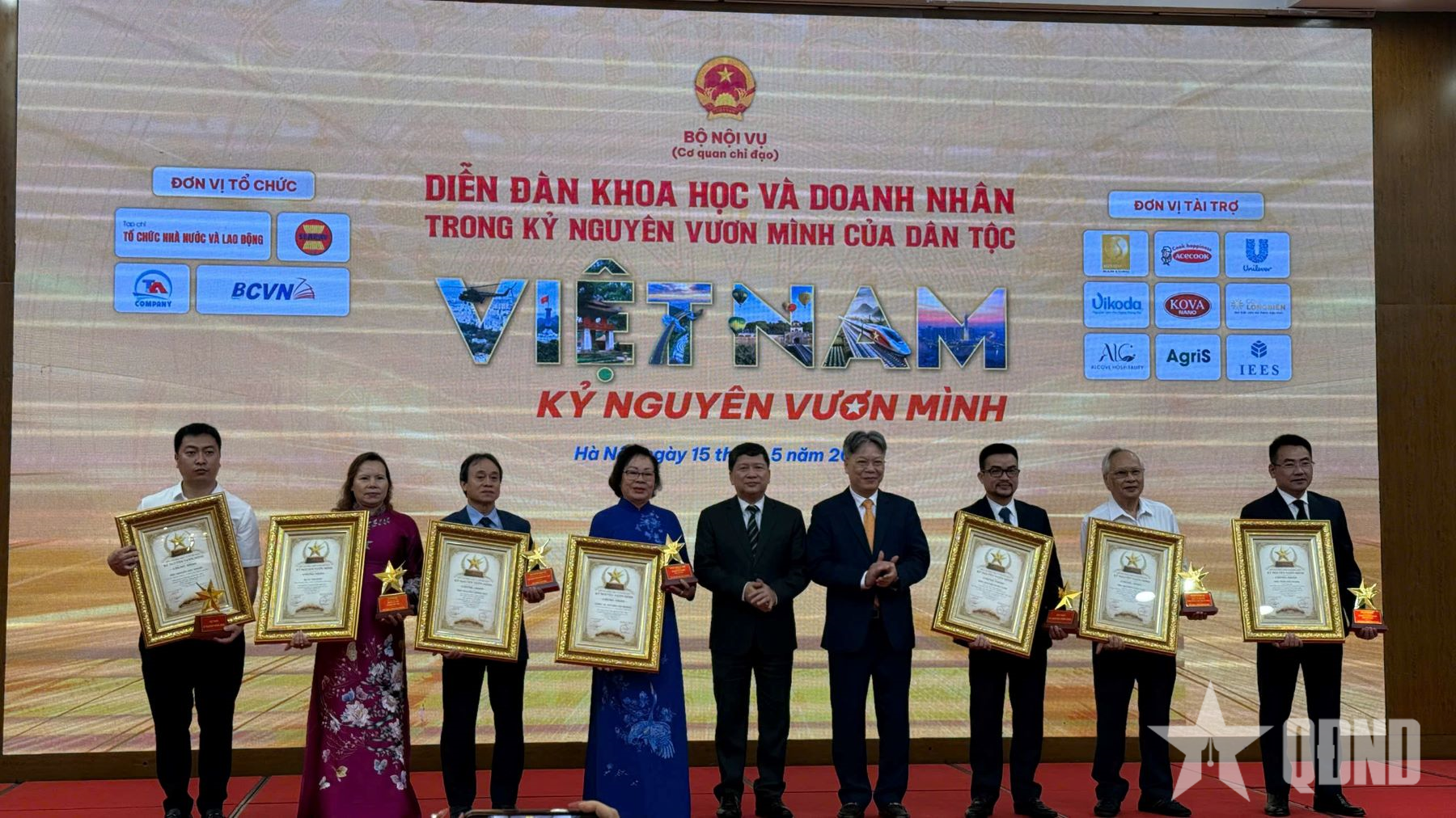 Cộng đồng doanh nhân là nền tảng kiến tạo năng lực cạnh tranh quốc gia

