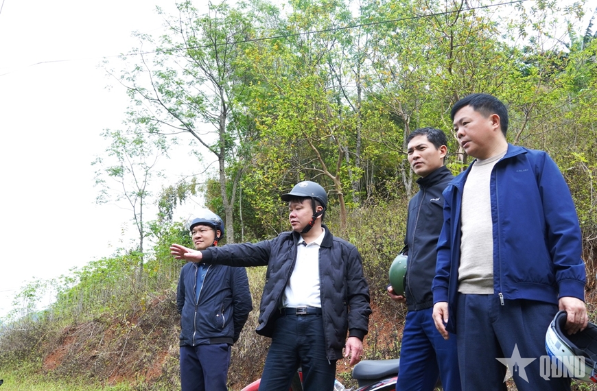 Giữa đại ngàn biên giới Sơn Vĩ