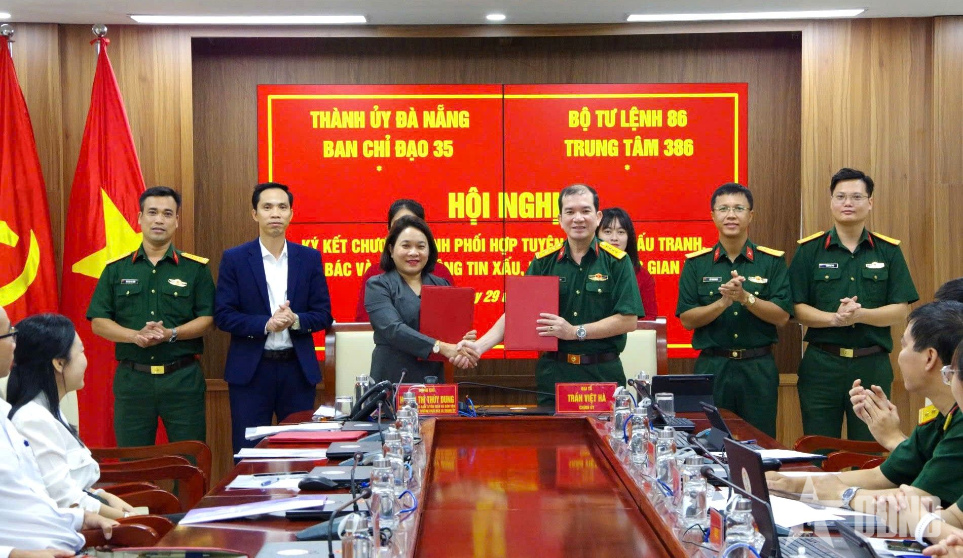 “Thế trận lòng dân” – lá chắn thép đập tan mưu đồ chia rẽ lực lượng vũ trang - Bài 3: Giữ vững thế trận lòng dân - Phòng tuyến tinh thần hóa giải mọi mưu đồ chia rẽ lực lượng vũ trang trong kỷ nguyên mới (tiếp theo và hết)
