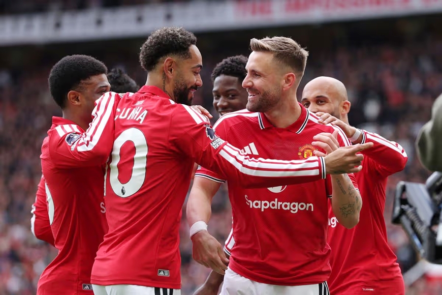 Kết quả bóng đá: MU thắng Nottingham làm quà chia tay Casemiro