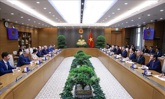 Thủ tướng L&ecirc; Minh Hưng tiếp Đại sứ Li&ecirc;n bang Nga tại Việt Nam