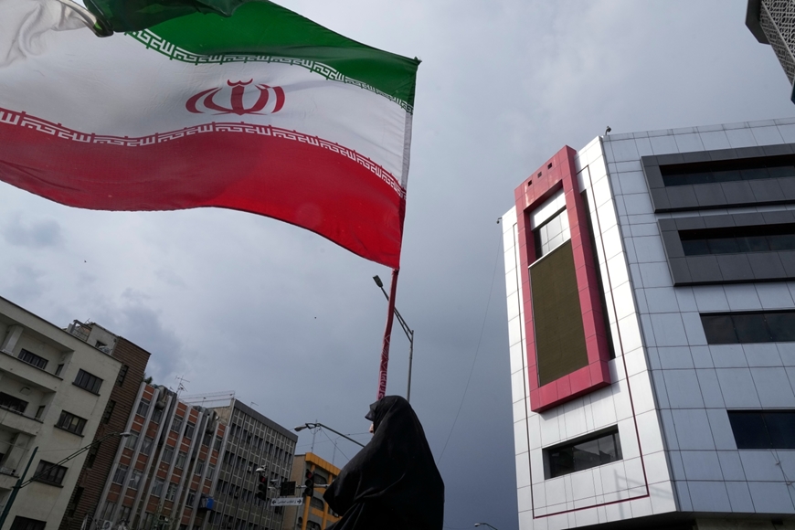 Mỹ v&agrave; Iran để ngỏ c&aacute;c phương &aacute;n cứng rắn