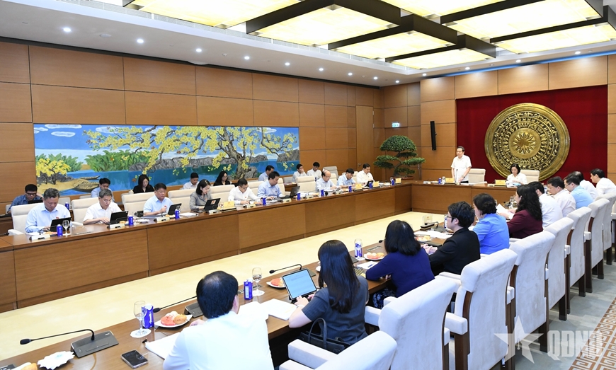 Chủ tịch Quốc hội Trần Thanh Mẫn làm việc với Thường trực Ủy ban Văn hóa và Xã hội