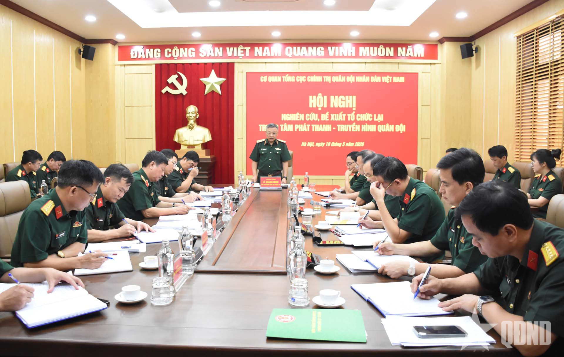 Nghiên cứu, đề xuất tổ chức lại Trung tâm Phát thanh - Truyền hình Quân đội