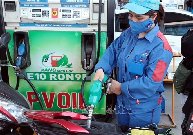 Từ ng&agrave;y 1-6, xăng sinh học E10 ch&iacute;nh thức được ph&acirc;n phối tr&ecirc;n to&agrave;n quốc