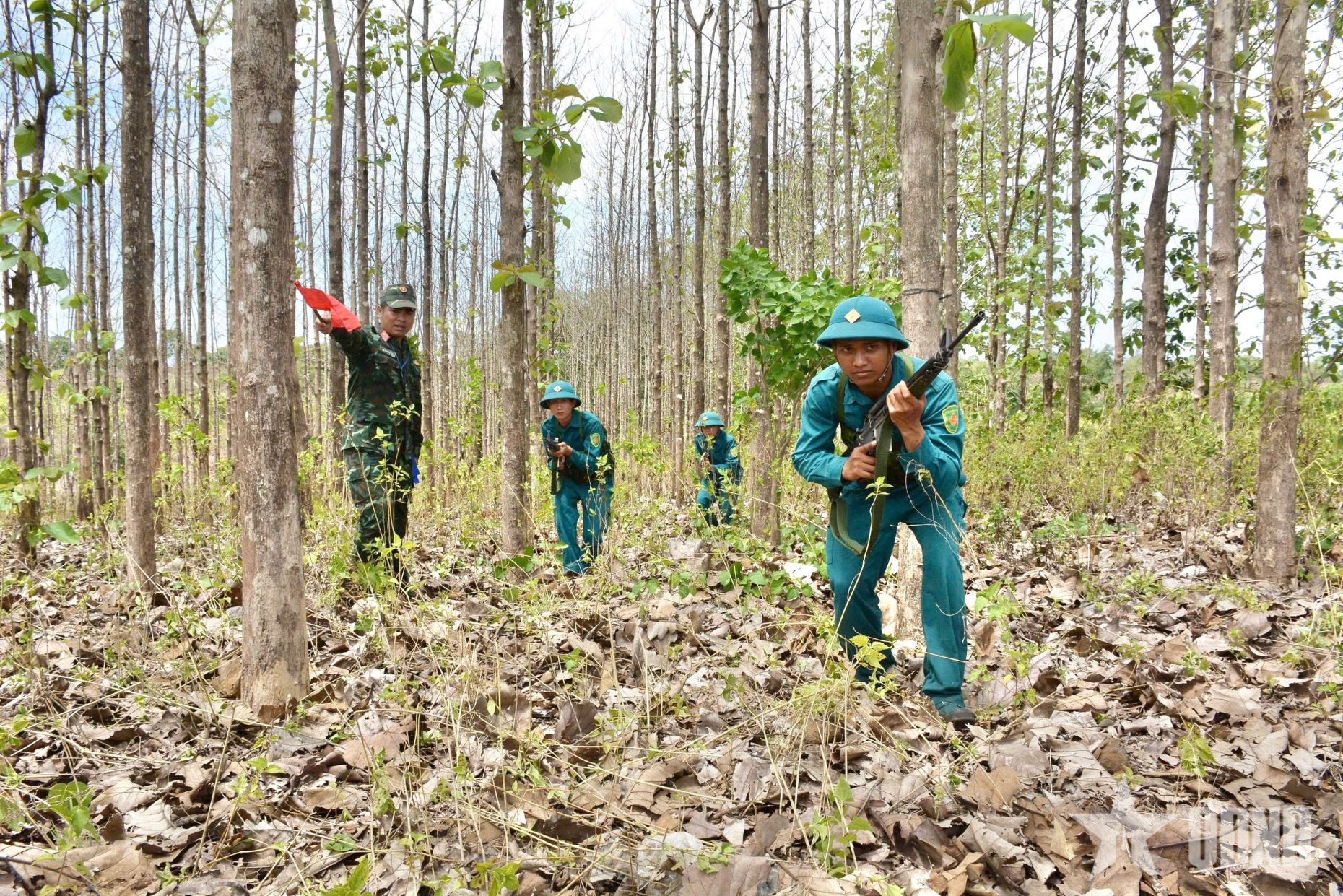  Ban CHQS xã Ea M’droh (Đắk Lắk): Thi đua luyện giỏi, rèn nghiêm, mừng ngày sinh nhật Bác